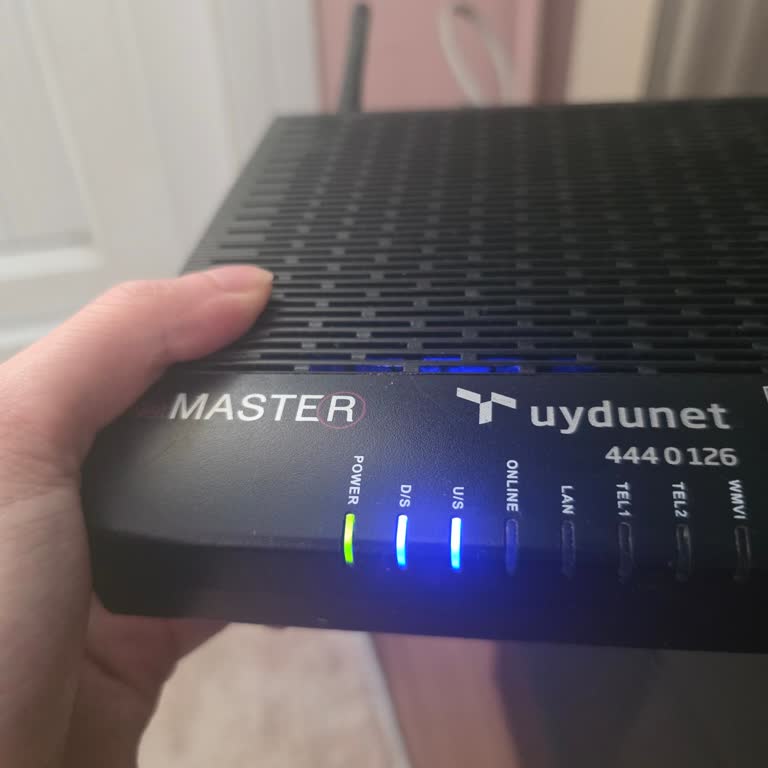 Kesintili İnternet Ve Fatura İadesi İçin Acil Çözüm Talebi
