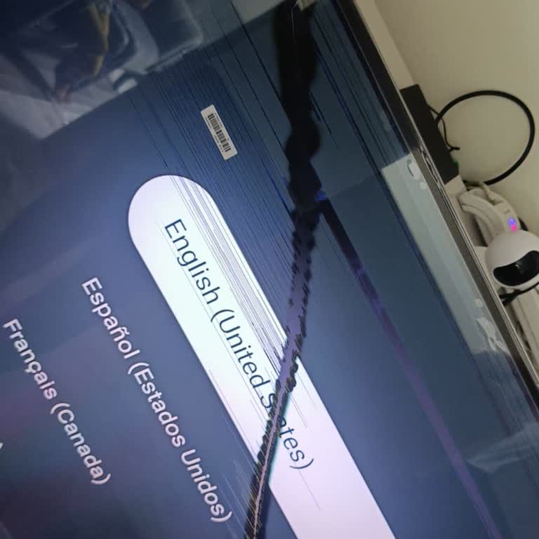 Hasarlı Televizyon Değişim İşlemi Uzun Süre Bekliyor Ve Müşteri Mağduriyeti