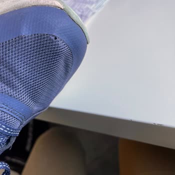 Az Kullanılmış Skechers Arch Fit Ayakkabısının Başparmak Kısmı Yırtıldı Ve Değişim Reddi