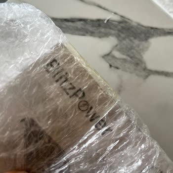 Sipariş Edilen Spigen Ekran Koruyucu Yerine Farklı Markalar Gönderildi
