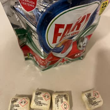 Küflü Fairy Bulaşık Tabletleri İçin Ücret İadesi Talebi