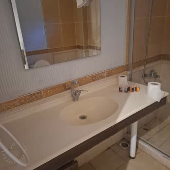 Kirli Ve Eksik Oda Nedeniyle İptal Ve Geri Ödeme Sorunu