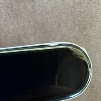 Xiaomi Mi Band 9 Cihazında İçeriden Dışarıya Deformasyon Ve Servisin Kullanıcı Hatası İddiası