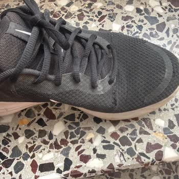 Nike Ayakkabısında Erken Yırtılma Ve Mağazanın Garanti Reddi