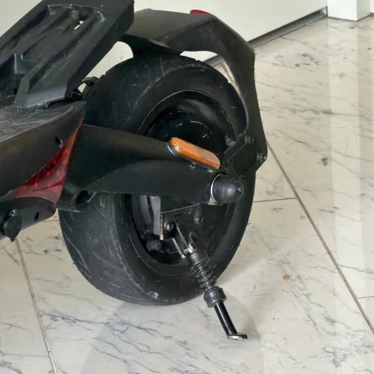 Citycoco T10 Scooter Arka Lastiği Sürekli Patlıyor Ve Ücretsiz Kalıcı Çözüm Bekliyor