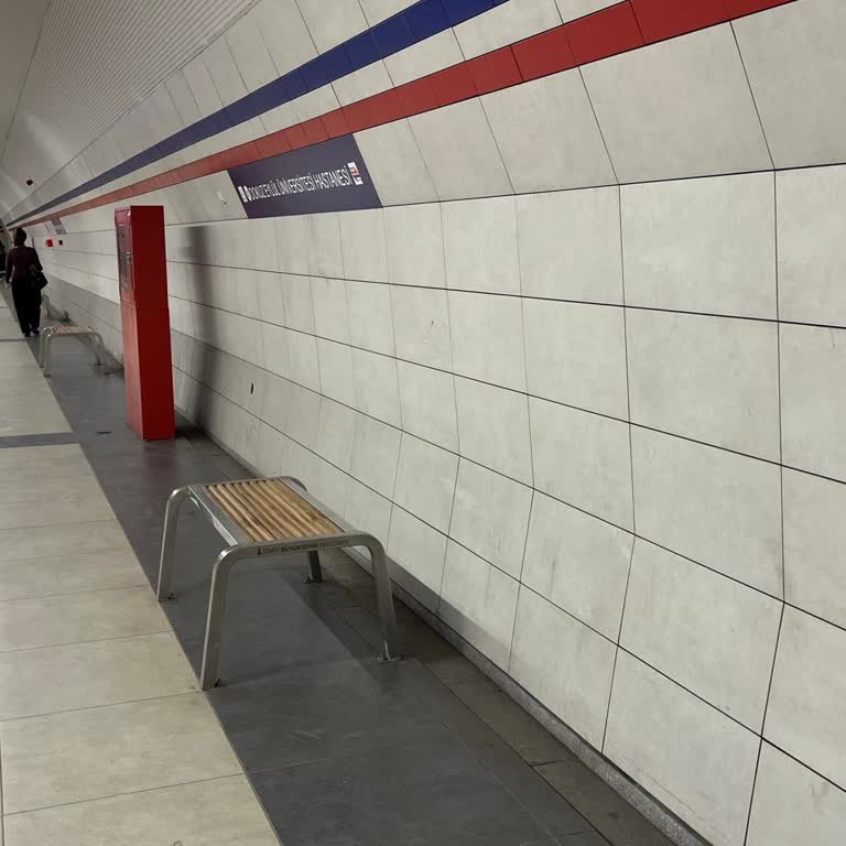 İzmir Metro A. Ş. İstasyonlarda Ciddi Bir Havalandırma Sorunu Yaşanıyor