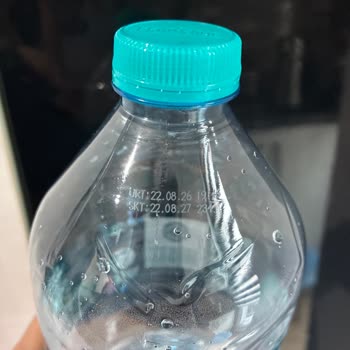 Hamidiye Markalı Su Şişelerinde Acı Tat Ve Kötü Koku
