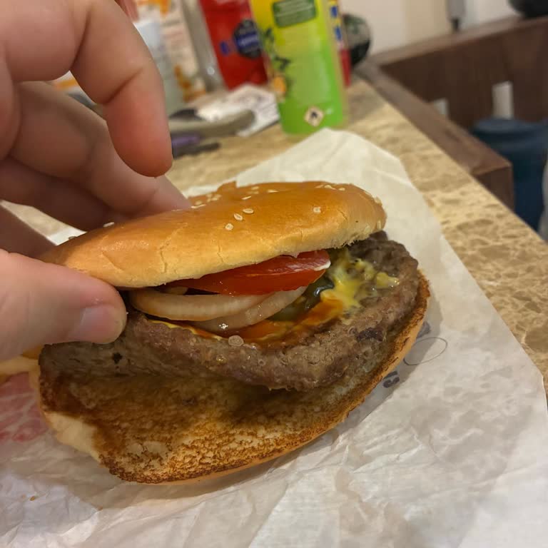 Double Whopper Yerine Normal Whopper Gönderildi Süreç Bilgilendirmesiz Sonlandırıldı