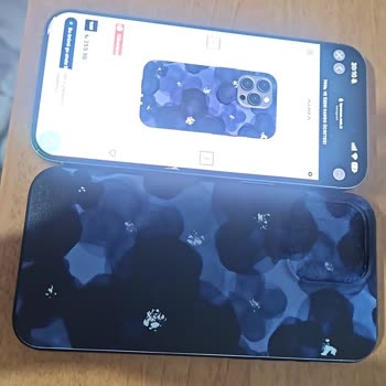 Koracase_official Gösterilen Telefon Kılıfları İle Gelen Kılıfların Renkleri Ve Detayları Farklıydı