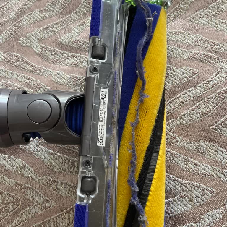 Dyson V15 Fırça Süngeri Çıktı, Garanti Kapsamı Reddi