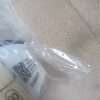 Kırık Cam Parçaları İçeren Magnezyum Takviyesi Ve İade İşleminin Engellenmesi