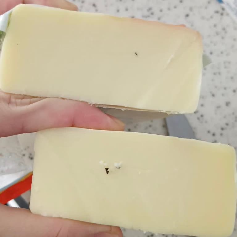 Ekici Kaşarında Şüpheli Siyah Yabancı Madde