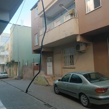 Beş Gün Elektrik Yok, Kırık Kablo Hayati Tehlike Ve Acil Müdahale Gerekiyor