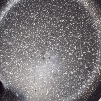Korkmaz Omlet Setinin Granit Kaplaması Çabuk Aşındı, Garanti Süresi Dolduğu İçin İncelenmedi
