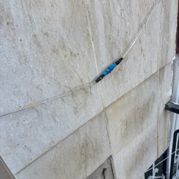 Fiber İnternet Kesintisi Ve Bina Altyapısının Yenilenmesi Talebi