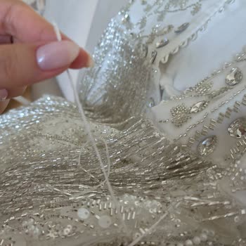 Kargo Gecikmesi Ve Kusurlu Düğün Elbisesi Nedeniyle Tam İade Talebi