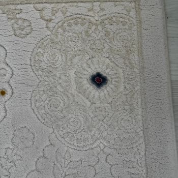 Yıkanan Halılarım Sarılaştı, Teslimat 1 Aylık Gecikti