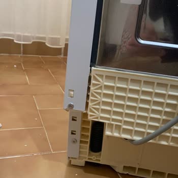 Media Markt'tan Aldığım Hasarlı Bulaşık Makinesi İçin İade Ve Değişim Talebi