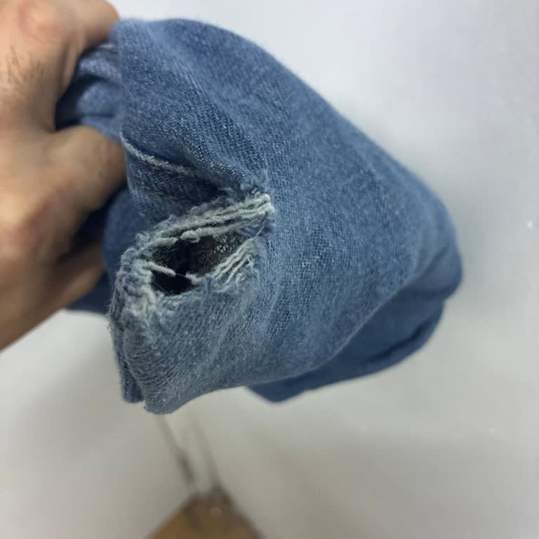Mavi Mağazasındaki Jean Pantolonun Kalite Sorunu Ve Değişim Talebi
