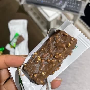 Bozuk Gofrik Antep Fıstıklı Çikolatalı Gofrette Şekerlenme Ve Küflenme
