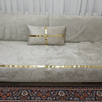 Gönderilen Koltuk Örtüsü Görselle Uyuşmuyor Ve İade Talebime Cevap Vermiyor