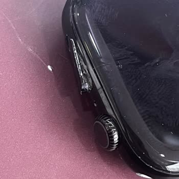 Apple Watch 10 Düğme Arızası Ve Boya Atması İçin 22.920 TL Değişim Ücreti Haksız