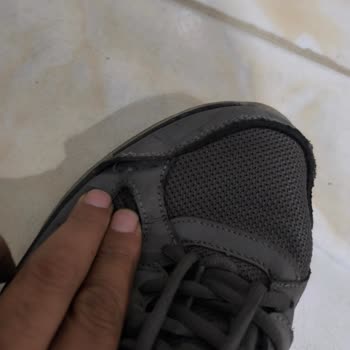 Kısa Sürede Dikişleri Sökülen Skechers Ayakkabı İçin Garanti Reddi Ve Değişim Talebi