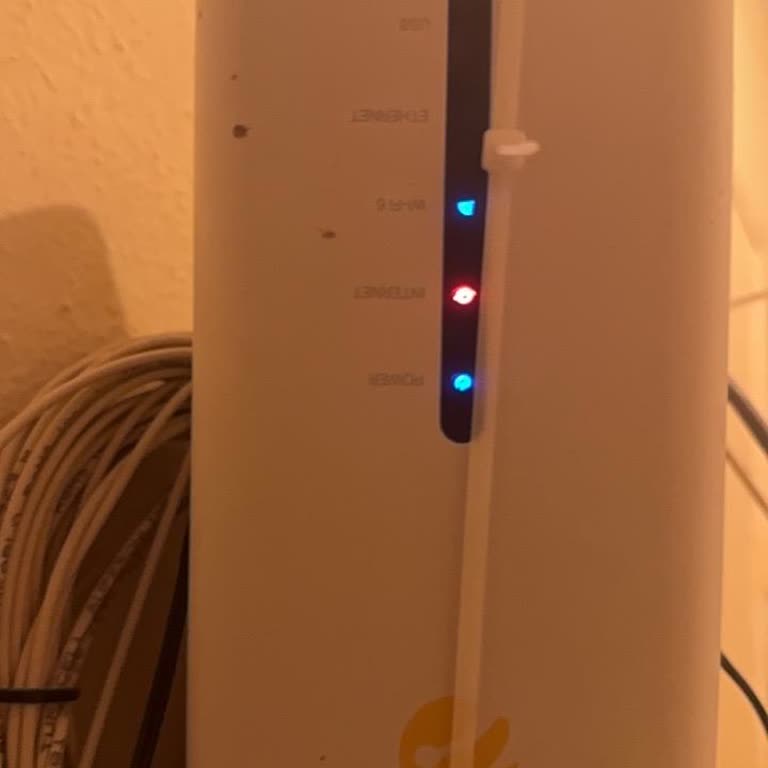 Saatlerce Süren İnternet Kesintisi Ve Yetersiz Müşteri Desteği