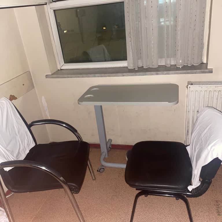 Denizli Devlet Hastanesinde Refakatçilerin Dinlenme Koşulları Yetersiz