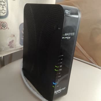 Karşıyaka'da Kesintili İnternet Ve Modem Sorunları İçin Acil Çözüm Talebi