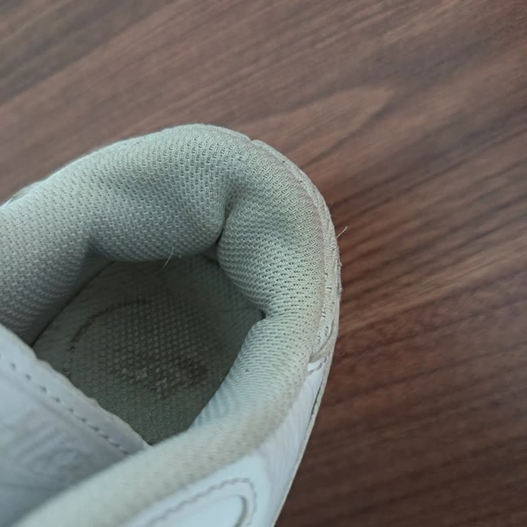 Boyner'de Nike Ayakkabısında Üretim Hatası Reddedildi, 2 Yıllık Garanti İhlali