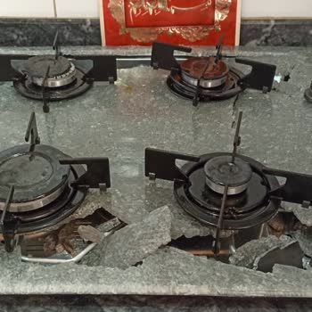 Yeni Takılan Ankastre Ocağın Camı Patladı, Garanti Kapsamında Değişim Talebi