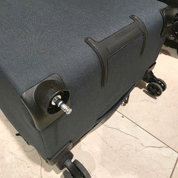 THY’nin Hasarlı Valiz Tekerine Çözüm Sunmaması Ve Sorumluluğu Yolcuya Bırakması