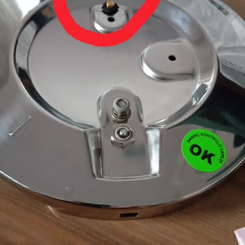 Kırık Kapağın Ücretsiz Değiştirilmesi Talebi