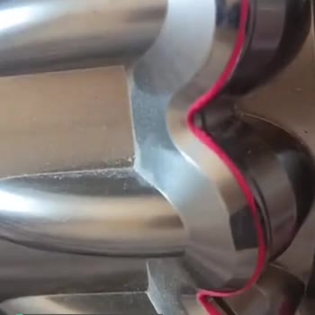 Dyson Süpürgede Soyulma Ve Deforme Oldu!