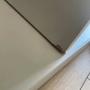 Kırık Dolabın Geri İadesi Ve Ücret İadesi Talebi