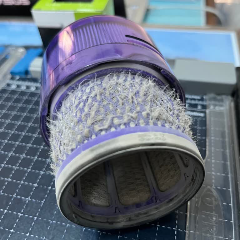 Dyson Süpürge HEPA Filtre Stok Eksikliği Ve Belirsiz Cevap