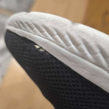6 Ayda Yırtılan Adidas Koşu Ayakkabısına Üretim Hatası Reddi
