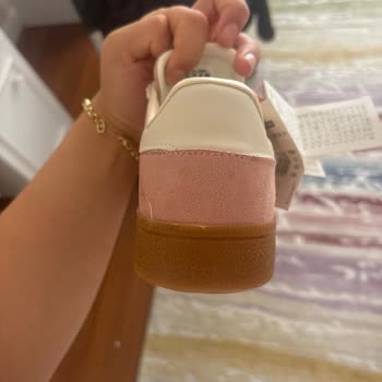 İlanı Yanıltan Ve Defolu Adidas Ayakkabı İçin İade Talebim Reddedildi