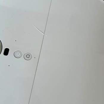 Roborock Qrevo Edge 2 Flow Modelinde Temizlikte Köpük İzleri Ve Sensör Arızası