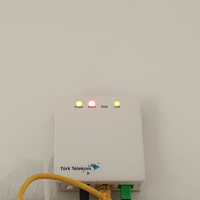 Fiber İnternet Kesintisi: Uzun Süreli Kesinti Ve Açıklama Yetersizliği