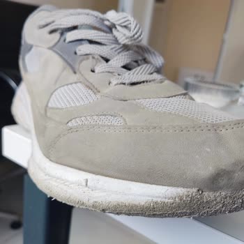 Deforme Ve Kokulu Proshot Spor Ayakkabısının İadesi Üretim Kusuru Olmadığı İddiasıyla Reddedildi