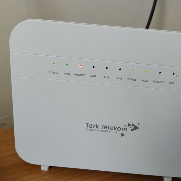 Yanlışlıkla Suyun Dökülmesi Sonrası Fiber İnternet Kesintisi Ve İş Mağduriyeti