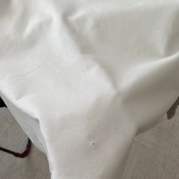 Beko Çamaşır Makinesi Kıyafetleri Deliyor Ve Servis Yardımcı Olmuyor
