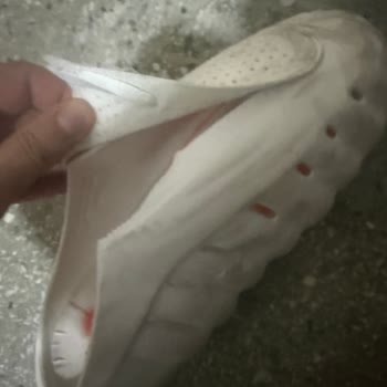 Instagram Üzerinden Satın Alınan Nike Terlikte Hızlı Yıpranma Ve İade Talebi