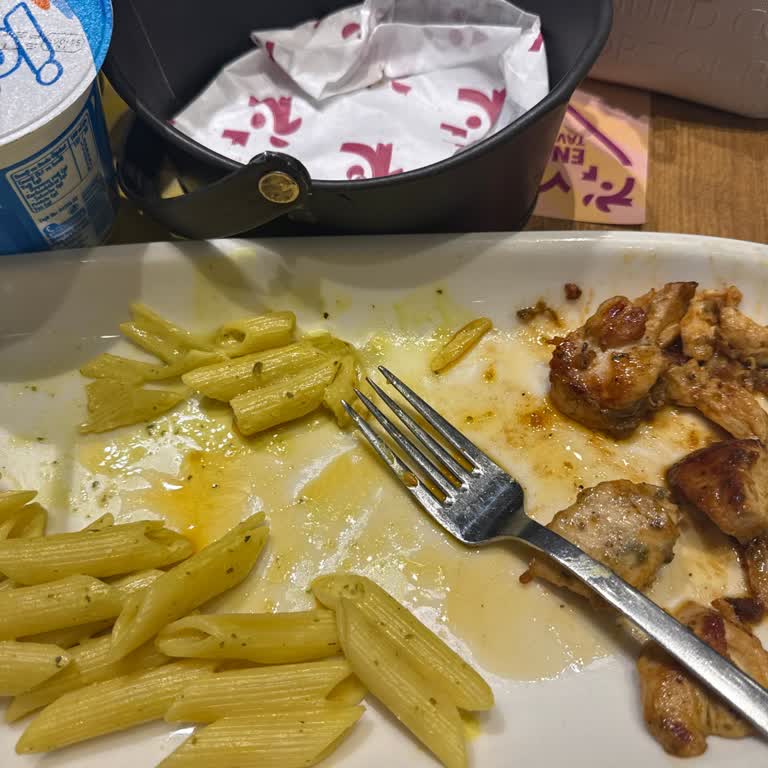 Tavuk Dünyası Taşdelen Şubesinde Hazırlıkta Özensizlik Ve Lezzette Düşüş