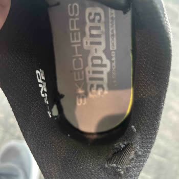 Skechers Ayakkabısının Kısa Sürede Astar Ve Üst Yüzey Hasarı Garanti Kapsamına Alınmalı