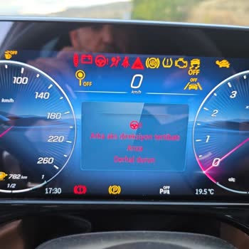 Mercedes Yetkilileri Sıfır E180 Aracımı 2 Gün İçinde Arızalandı Ve 43 Bin TL Çekici Ücreti Ödettim