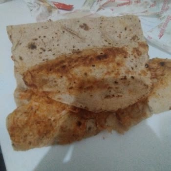 Çiğ Tavuk İçeren Döner Ve Eksik Ayran İçin Gıda Güvenliği Şikayeti