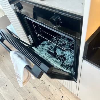 Ankara Çubuk Yetkili Servisinin Cam Patlaması Sonrası Ücret Talebi Hakkında Şikayet